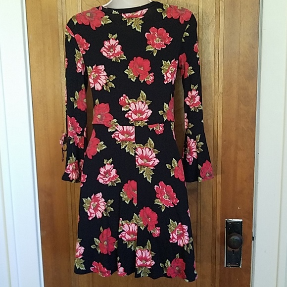 Forever 21 black & pink flowered dress, M - Picture 4 of 6